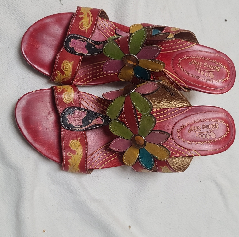 Spring Step Women's Red Floral Sandals, Low Heel, Size 40, Papaya - Picture 12 of 13